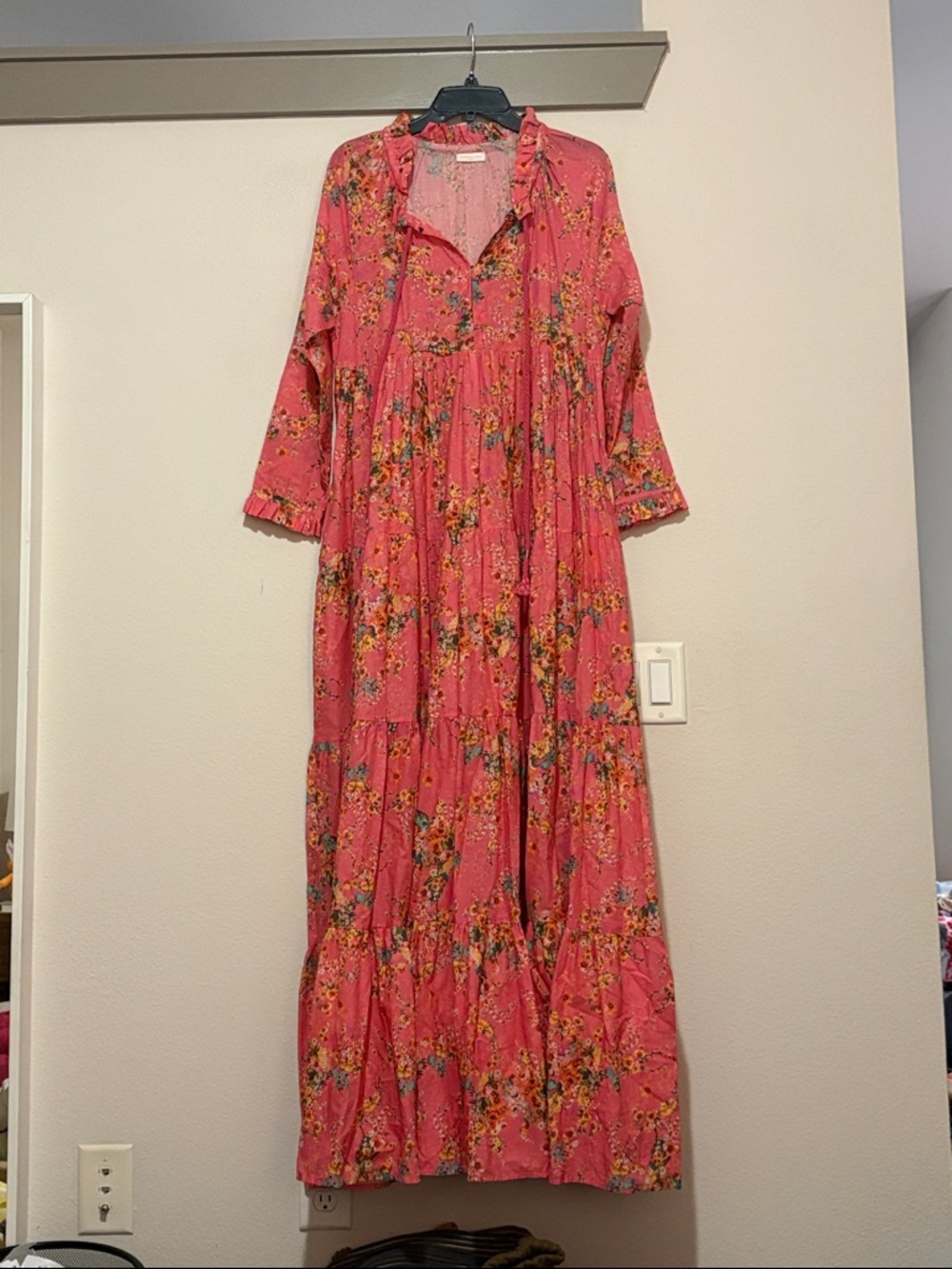 Eywasouls Malibu Cora Pink Floral Maxi Dress SZ XS/S EUC